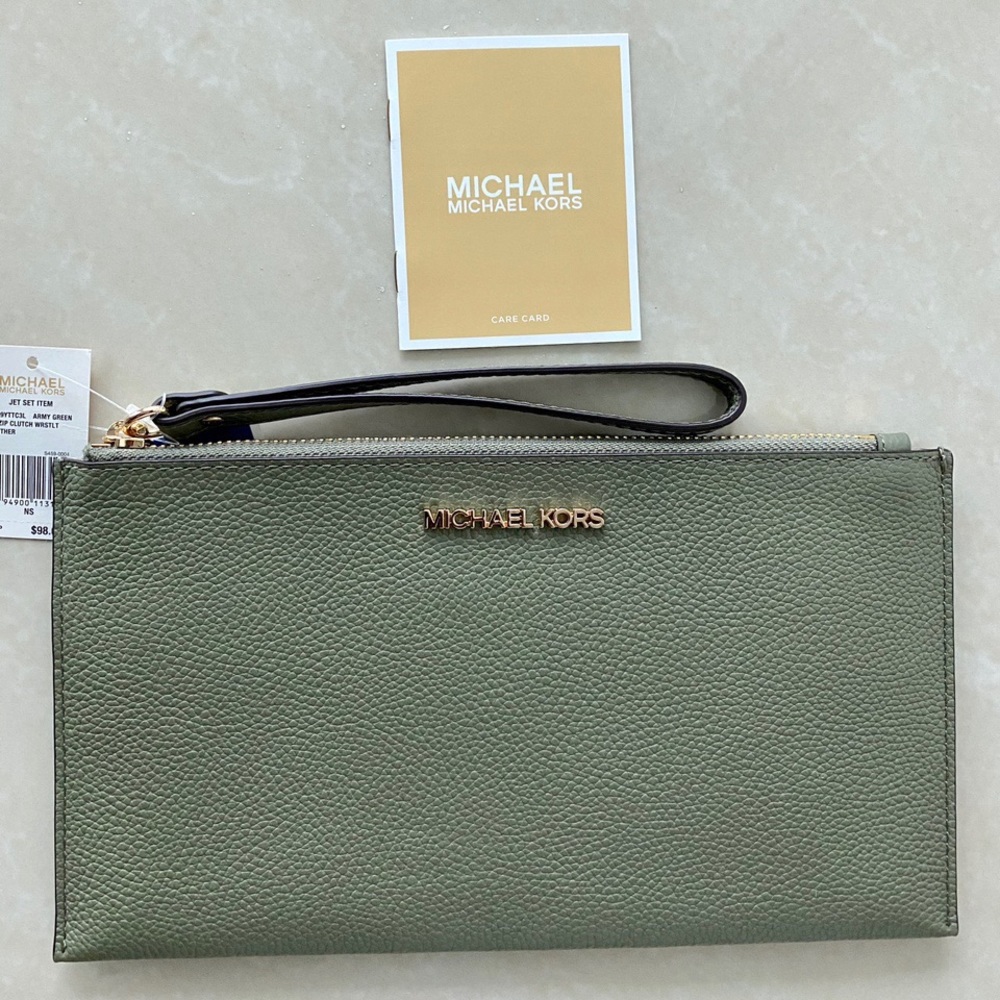Michael Kors Clutch